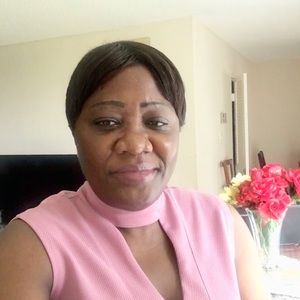 Meet your Posher, Teclaire stael